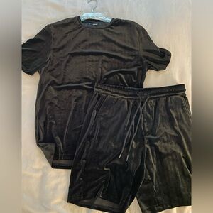 M: Velvet Unisex Lux Short Sleeve Crew Neck Black T Shirt & Short Set NWOT new!